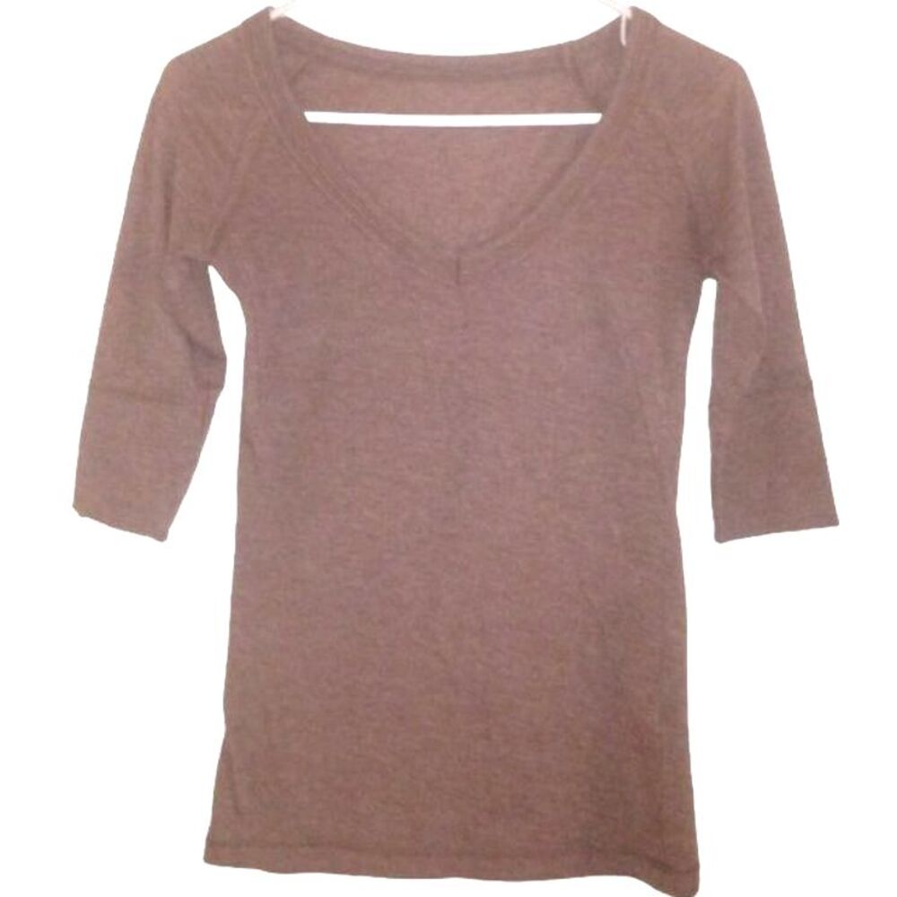 Aeropostale women’s junior’s small heathered brown low cut v‑neck shirt